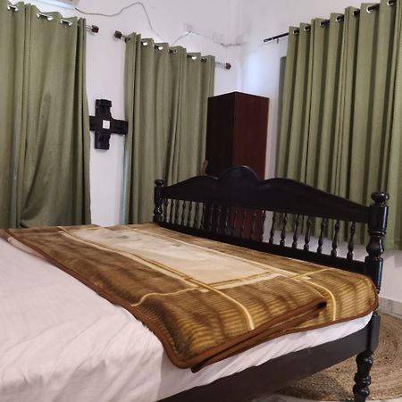 Vedha Beach Resort Alappuzha Экстерьер фото