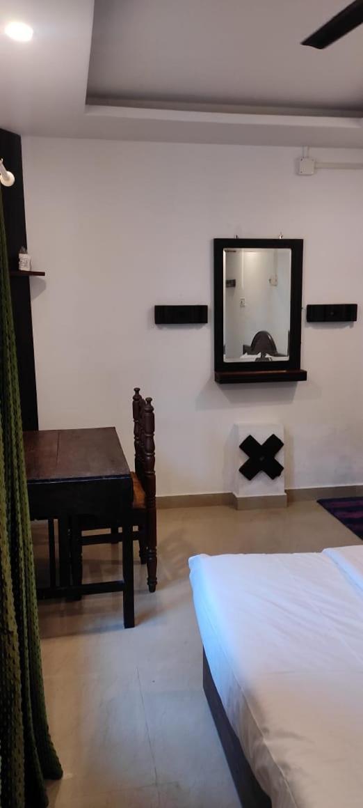 Vedha Beach Resort Alappuzha Экстерьер фото